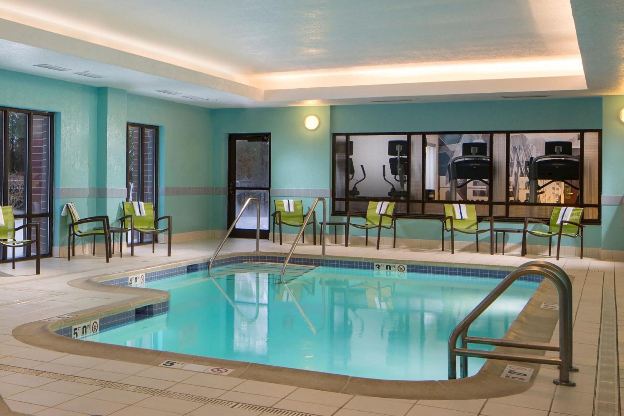 Springhill Suites Chicago Линкольншир Экстерьер фото
