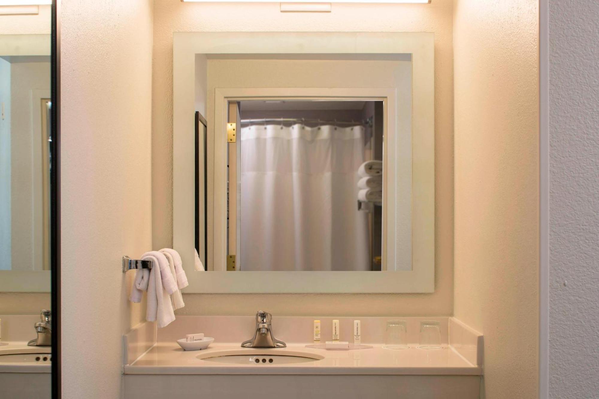Springhill Suites Chicago Линкольншир Экстерьер фото